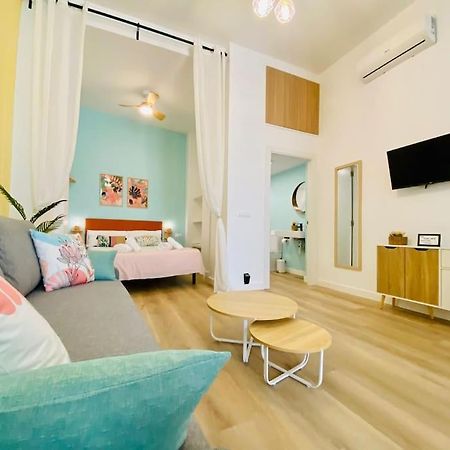 Beautiful And Charming Loft In Russafa Soho Apartment Valencia Bagian luar foto