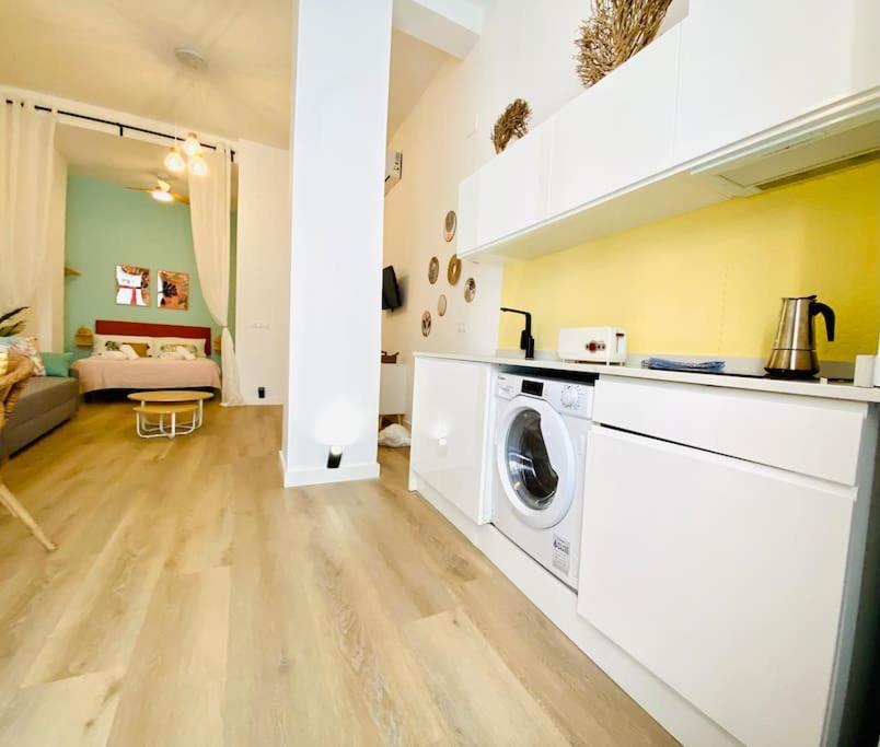 Beautiful And Charming Loft In Russafa Soho Apartment Valencia Bagian luar foto
